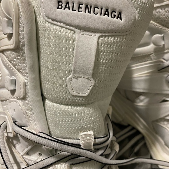 Balenciaga White Hightop Sneakers - Picture 2 of 7